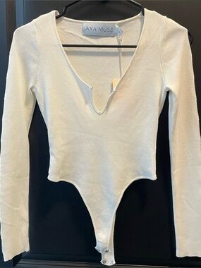 Aya Muse Ivory Long Sleeve V-Neck Bodysuit